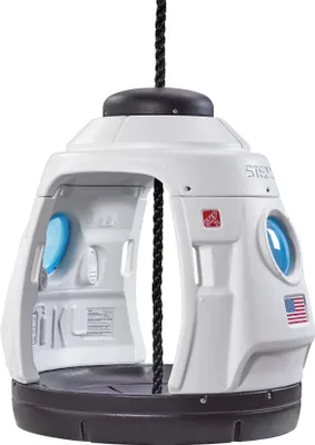 Produktbild von Step2 Space Capsule Swing 2-in-1-Designs, Schaukel oder stationäres Spielhaus | Doppelschaukel Weltraumkapsel Schwarz/Weiß, drinnen oder draußen für