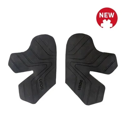 Zwei schwarze Gummisohlen für Kletterschuhe; Modell "Rubber Toe Patch Fury" von Ocun; mit strukturiertem Profil.
