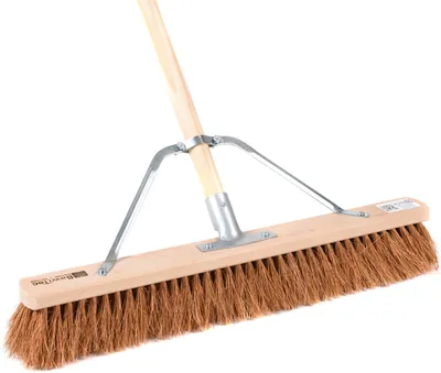Produktbild von BawiTec Kokosbesen 100cm mit Stiel 140cm Stielstabilisator Kehrbesen Saalbesen Feger stabil