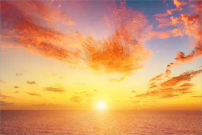 Produktbild von Wallario selbstklebendes Poster - Sonnenuntergang über dem Meer - rote Wolken und blauer Himmel, Größe: 61 x 91,50 cm