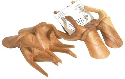 Produktbild von Visitenkartenhalter aus Soar Holz handgeschnitzt