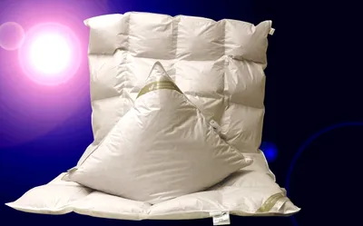 Produktbild von Set leichte Ganzjahresdecke Daunendecke Bettdecke 4x6 135x200 + Kissen 80x80