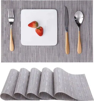 Productafbeelding van Unyqoos® Tafelsets, set van 6, geweven vinyl (PVC), 45x30 cm, wasbaar, hittebestendig tot 100°C, antislip en vlekbestendig, zilvergrijs, geschikt voor keuken en restaurant