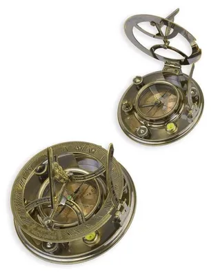 Productafbeelding van EEN MESSING KOMPAS diameter 12 cm