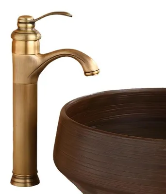 Produktbild von Antiker Mischwasserhahn für Waschbecken – Warm- und Kaltwasser