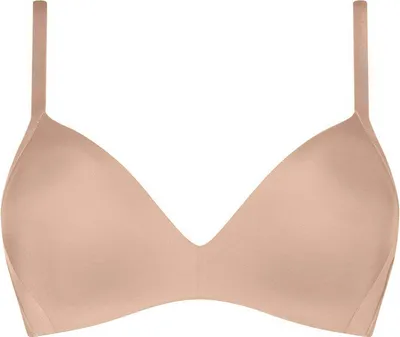 Produktbild von Triumph beigefarbener BH Body Make-up Soft Touch P gepolstert ohne Bügel 75A