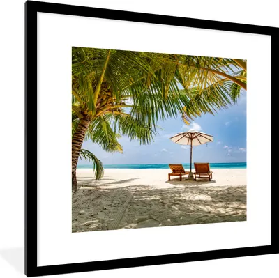 Produktbild von MuchoWow® Gerahmtes Poster Strand - Strandkorb - Sonnenschirm 40x40 cm - Poster mit Schwarzem Bilderrahmen Wandposter Rahmen Foto Bilder - Poster - Plakat im Rahmen