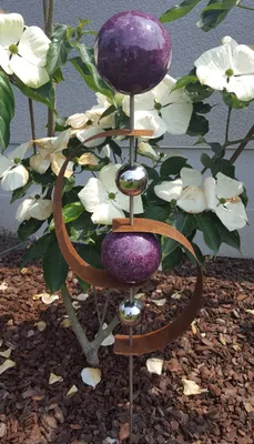 Produktbild von Skulptur Helike 95 cm Edelstahl & Cortenstahl Beetstecker Gartenstecker