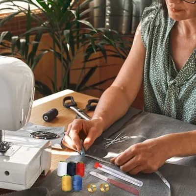 Produktbild von Set für Handnäharbeiten – 36-teiliges Komplettset für Anfänger und Profis