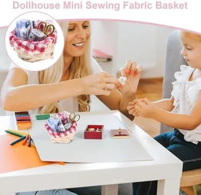 Produktbild von Miniatur-Nähwerkzeug-Set – praktischer Fadenkorb und Garnhalter für kreative Projekte