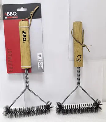 Immagine prodotto di Spazzola per la pulizia della griglia 30x14 cm con manico in legno