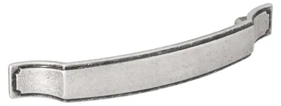 Immagine prodotto di Maniglia per mobili in zamak. Distanza tra i fori: 128 mm. Finitura: argento anticato lucido