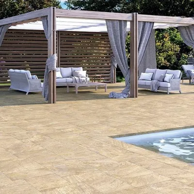 Imagen del producto de CASA39. Gres porcelánico con efecto piedra, color beige, 60x90 cm, marca Castelvetro