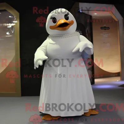 Produktbild von Maskottchenfigur REDBROKOLY eines cremefarbenen Pinguins mit Brautkleid und Kummerbund