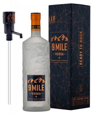 Produktbild von 9 Mile Vodka Magnum Wodka 3l (37,5% Vol) mit Pumpe 3000ml Flasche