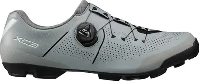 Image de Chaussures de vélo de montagne Shimano XC302 , grises