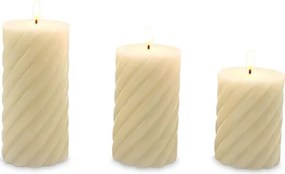 Produktbild von Relaxdays LED Kerzen, 3er Set, 3 Größen, flackernde Flamme, Echtwachs, gedreht, flammenlose Stumpenkerzen, champagner