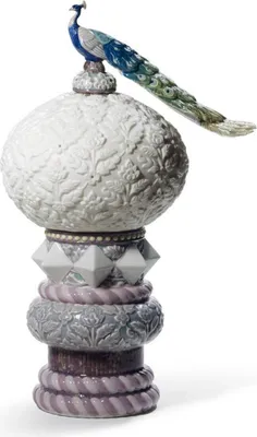 Obrázek produktu pro Casa Padrino stolní lampa bílá / vícebarevná Ø 25 x v. 41 cm - Ručně vyráběná a ručně malovaná porcelánová stolní lampa s dekorativní plastikou páva