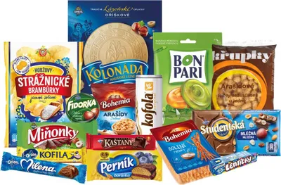 Produktbild von CzechBox MIX - Leckere Box mit 15 sorgfältig ausgewählten tschechischen Snacks, Bonbons, Sticks, Chips und wie ein Cola-Getränk