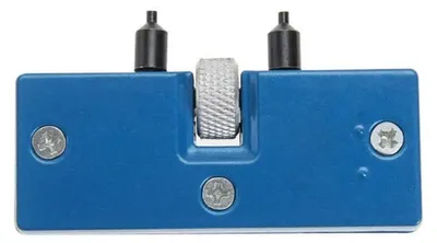 Produktbild von Go Go Gadget – Uhrengehäuseöffner – Lösung zur Uhrenreparatur – universell – verstellbar