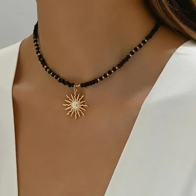 Produktbild von GKA Halskette Sonne Anhänger mit Schmuck Perlen Kette Damen schwarze Perlen Perlenkette