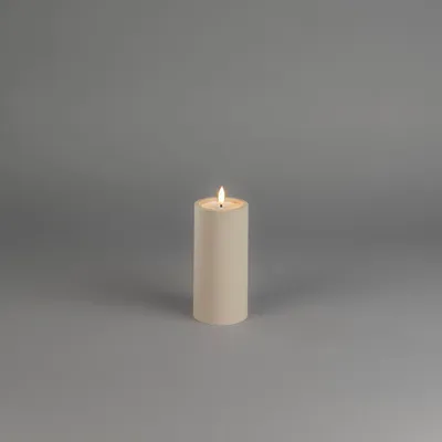 Produktbild von LED Kunststoffkerze sand Außen 1875-970 6h Timer D7 H15cm excl.2xAA IP44