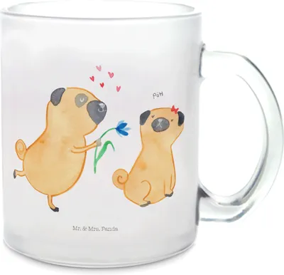 Produktbild von Mr. & Mrs. Panda Teetasse Mops Verliebt - Transparent - Geschenk, Sprüche, Trinkglas, Knuffig, Hund, Tee Tasse, Pott, Liebe, glastasse, Häferl