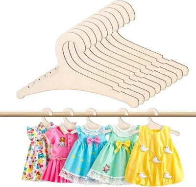 Obrázek produktu pro Dřevěné ramínka pro děti – 10 kusů – protiskluzová – dětské oblečení – ekologické – kalhoty – dětské oblečení