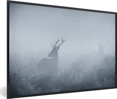 Produktbild von MuchoWow® Gerahmtes Poster Hirsche - Nebel - Wald 90x60 cm - Poster mit Schwarzem Bilderrahmen Wandposter Rahmen Foto Bilder - Fotorahmen - Foto-Plakat