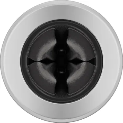 Produktbild von Goobay Magnethalterungs-Set Universal im Slim Design, zur einfachen und sicheren Befestigung mobiler Kleingeräte im Fahrzeug