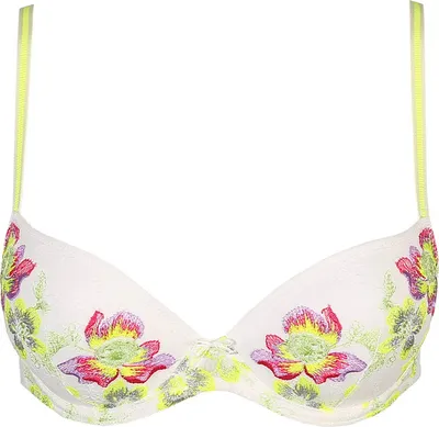 Zdjęcie produktu dla Triumph Body Make-Up Essentials, Pełny kubek, Naturalny, Fiszbina, 85A, Elasthan, Poliamidowy, Poliester, 17% Polyamide, 71% Polyester, 12% Elasthane
