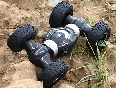 Zdjęcie produktu dla Samochód sterowany gestami Twist Desert z funkcją obracania nadwozia
