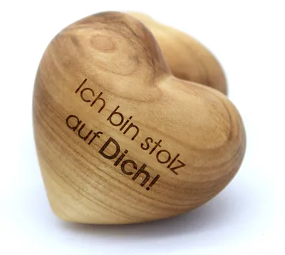 Holzherz mit Gravur „Ich bin stolz auf Dich!“ 6,5x5,5 cm