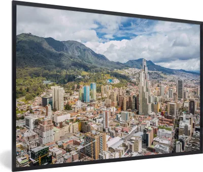 Produktbild von MuchoWow® MuchoWow® Gerahmtes Poster Luftaufnahme des südamerikanischen Bogota in Kolumbien 60x40 cm - Poster mit zchwarzem Bilderrahmen - Printing - Wanddeko Schlafzimmer