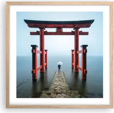 Produktbild von Gerahmtes Poster - Rahmen in heller Eiche - Itsukushima-Jinja Tempel Regenschirm - 50x50 cm - Wand Bild - Wanddeko - Wandbilder - Wandposter - Bilderrahmen - Bilder - Kunstdruck - P2NAC50x50-4241