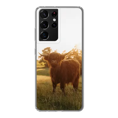 Produktbild von MuchoWow® Handyhülle Schutzhülle Hülle für Samsung Galaxy S21 Ultra Schottischer Hochländer - Gras - Sonne Silikon Softcase Handy Hülle - Mobiltelefon