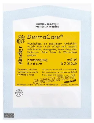 Produktbild von DermaCare® Kinder Übungs- Kompresse 2 St 6x6cm unsteril | Packung (2 Stück)