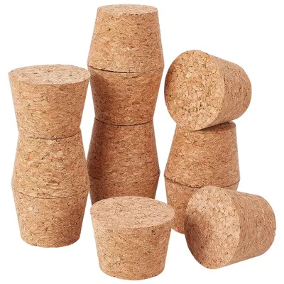 12 Naturkorkstopfen 37–48 mm, konisch, 35 mm dick