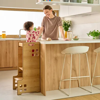 Obrázek produktu pro Lionelo Cass 2v1 kuchyňský pomocník a dětská knihovnička, aktivuje dítě a podporuje jeho rozvoj, koncept Montessori, 3 výšky podesty - Natural