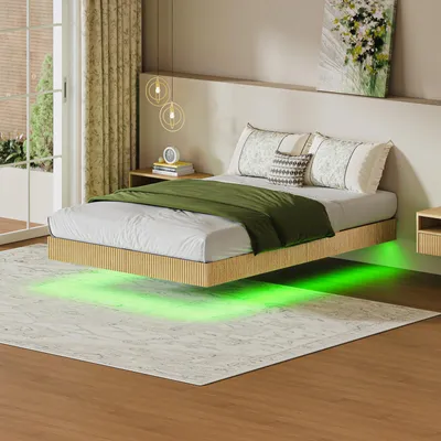Produktbild von Modernes Bett mit Schwebedesign und Nutenverkleidung