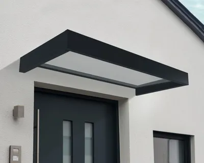 Zdjęcie produktu dla Daszek prostokątny PALRAM-Canopia Sophia przezroczysty 2150x950x170 mm aluminium malowane proszkowo na kolor szary RAL 7016