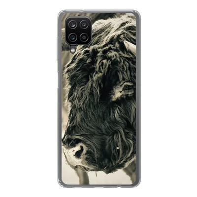 Produktbild von MuchoWow® Handyhülle Schutzhülle Hülle für Samsung Galaxy A12 Schottischer Highlander - Schnee - Hörner Silikon Softcase Handy Hülle - Bild