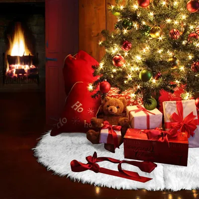 Produktbild von Ikodm Weihnachtsbaumdecke 122 cm aus weißem Langplüsch mit Klettverschluss, weiche Christbaumdecke für festliche Dekoration