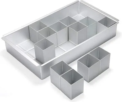 Zdjęcie produktu dla Aluminiowa forma do ciasta – indywidualna forma w kształcie litery lub cyfry na urodziny lub rocznicę