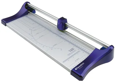 Immagine prodotto di Taglierina per carta Slimline, modello 40263, formato A4, per 10 fogli, colore blu. Disponibile anche in formato A3, colore blu