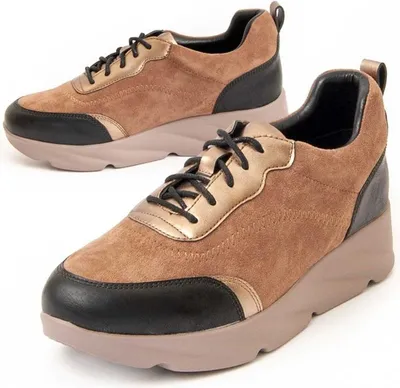 Produktbild von Sneaker Liria Braun aus Naturleder mit 4 cm Keilabsatz und 2 cm Plateau