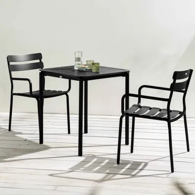 Produktbild von Quadratischer Terrassentisch (70 x 70 cm) und 2 schwarze Sessel - Oviala Almada