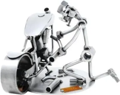 Zdjęcie produktu dla Metalowa figurka mechanika motocyklowego – ręcznie wykonana figurka śrubka