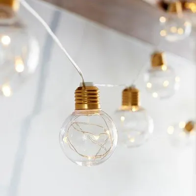 Produktbild von Party-Lichtketting mit LED-Mikro-Draht - Warm Weiß - Batterie - Timer - Bälle