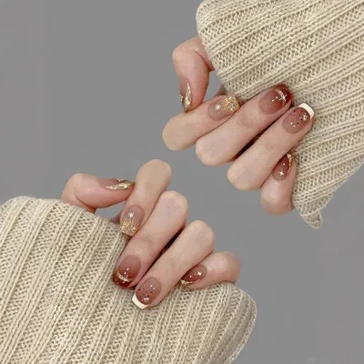 Produktbild von Herbst/Winter-Nagelstickers, 20 Stück, abnehmbar, kantengerecht.